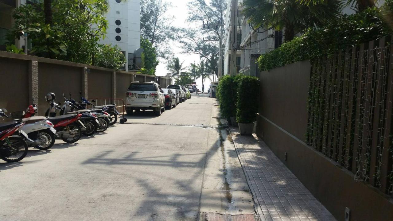 Patong Beachfront 2 Mins Walk To Whitebeach Gasthof 3*